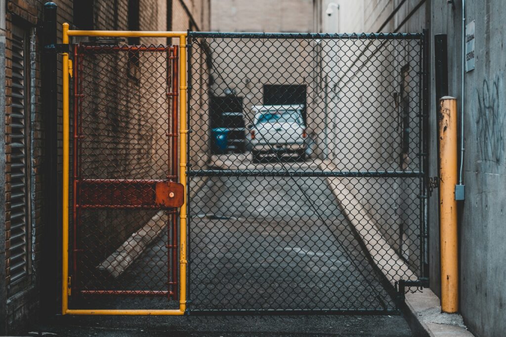 The Essential Role of Portable Toilets and Temporary Fencing in Event and Site Management ! Featured Image 23553